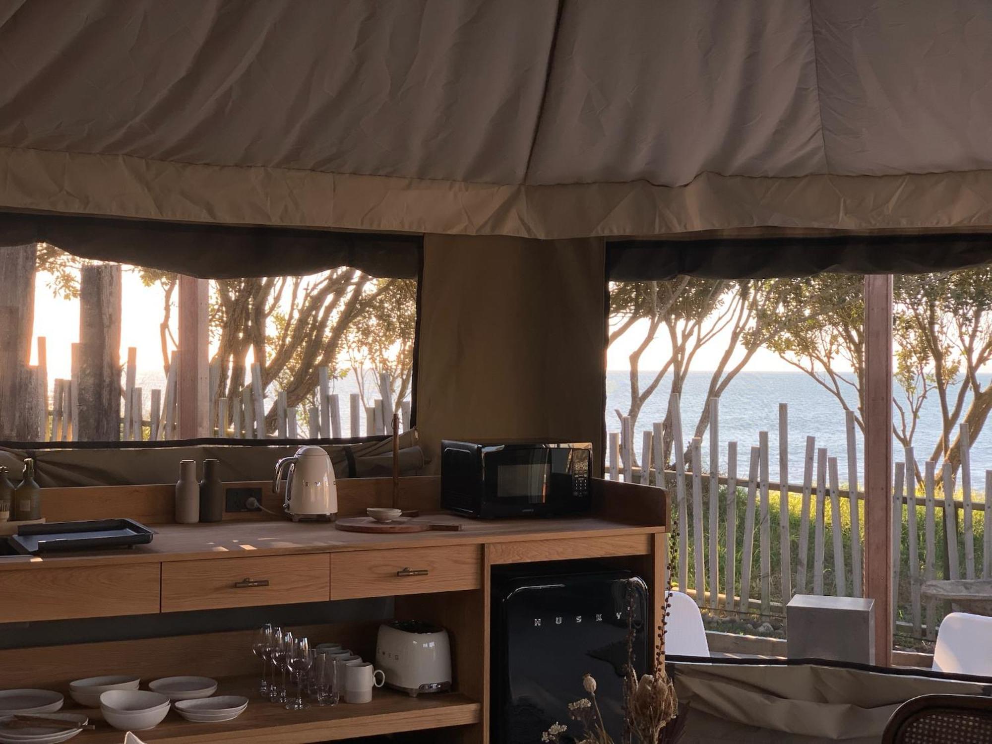 Te Whaanga Retreat & Spa Raglan Exterior photo